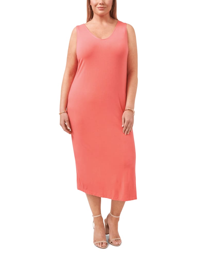 Front of a model wearing a size 1X Rosalie Sleeveless Side-Slit Dress in CAMEO CORAL-826 by 1.State. | dia_product_style_image_id:262327